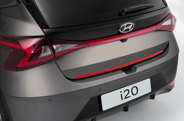 Heckklappenzierleiste.